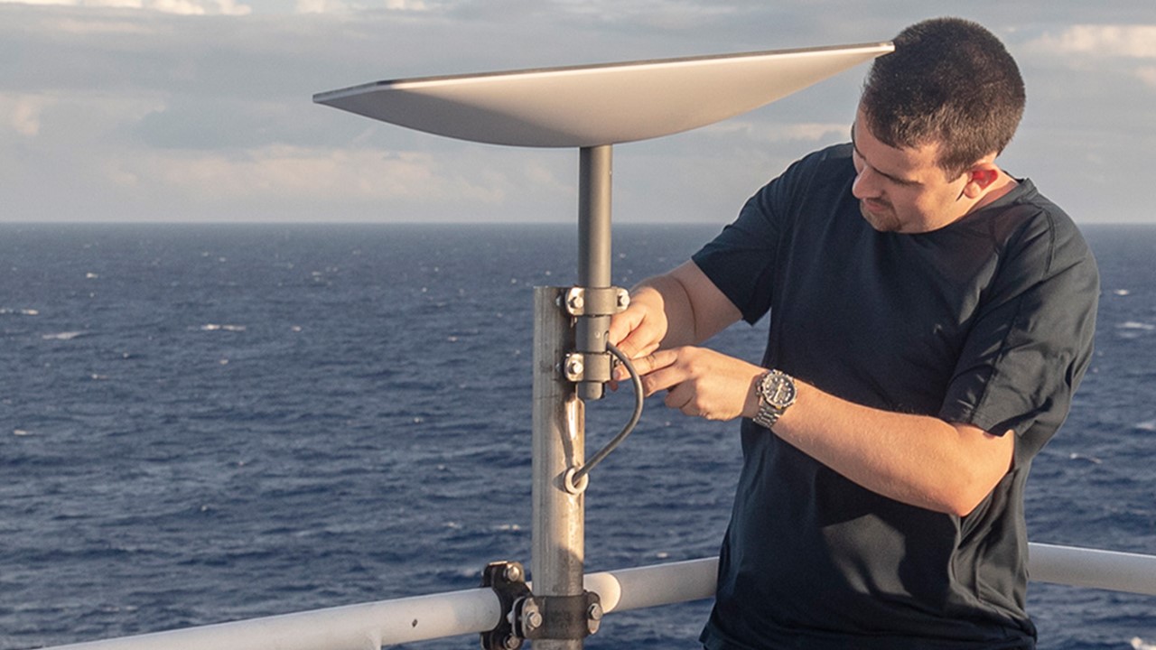 STARLINK EMPRESAS COLOMBIA AGENDAUNO INTERNET SATELITAL MARITIMO FLUVIAL BARCOS LANCHAS (3)